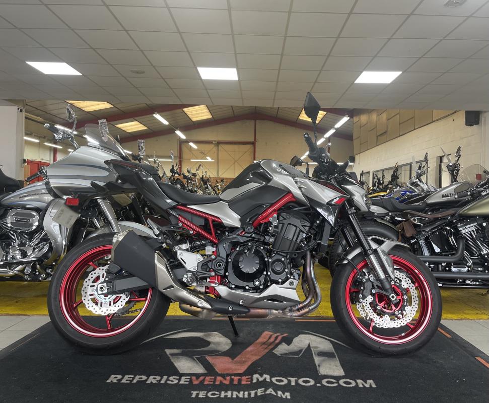 Kawasaki Z900E REP.ECH.POSS 8199€