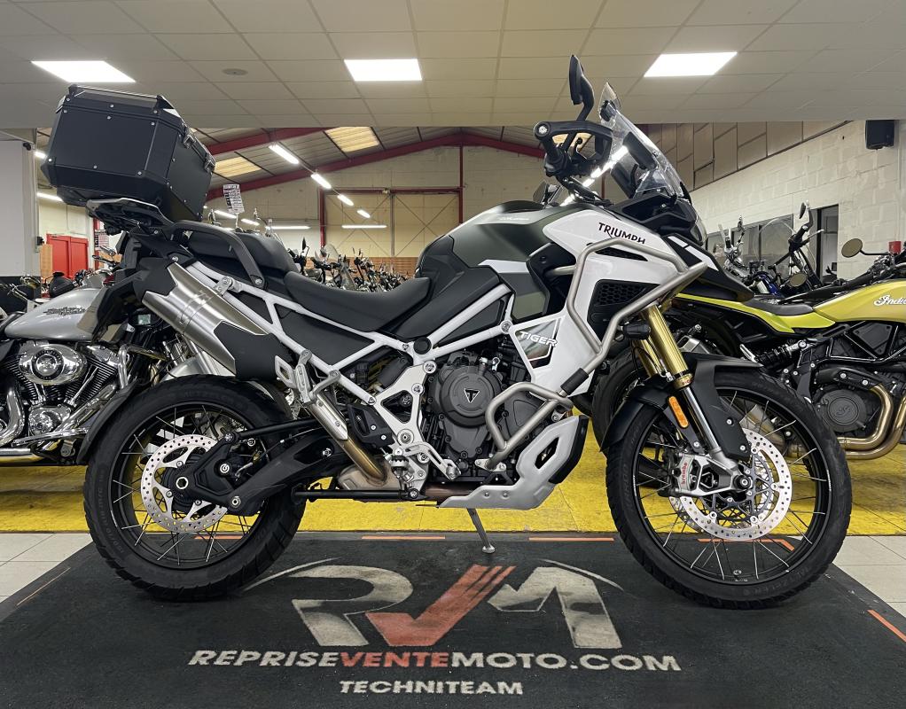 Triumph 1200 RALLY EXPLORER REP.ECH.POSS 16999€