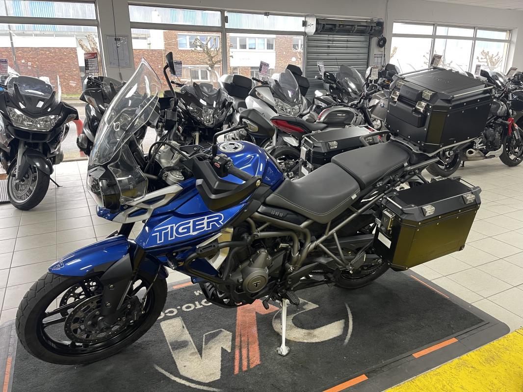 Triumph 800 TIGER XRX BRIDABLE A2 REP.ECH.POSS 7 499