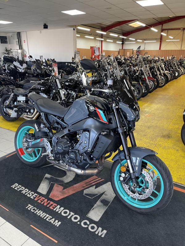 Yamaha MT 09 REP.ECH.POSS 8 999