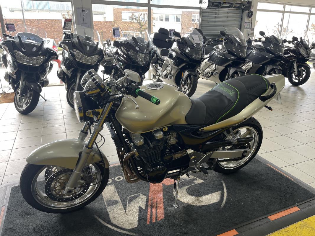 Kawasaki ZR7 REP.ECH.POSS 2 499
