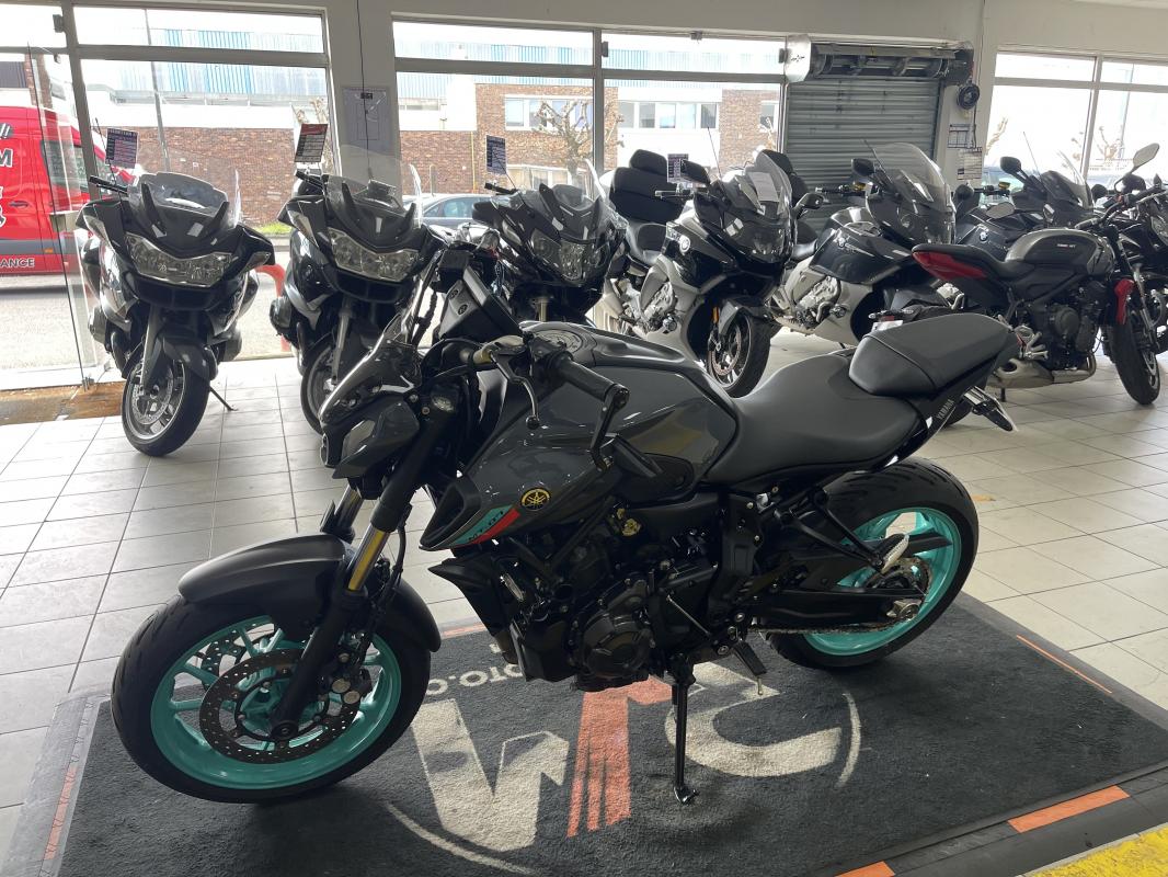 Yamaha MT07 REP.ECH.POSS 6 699