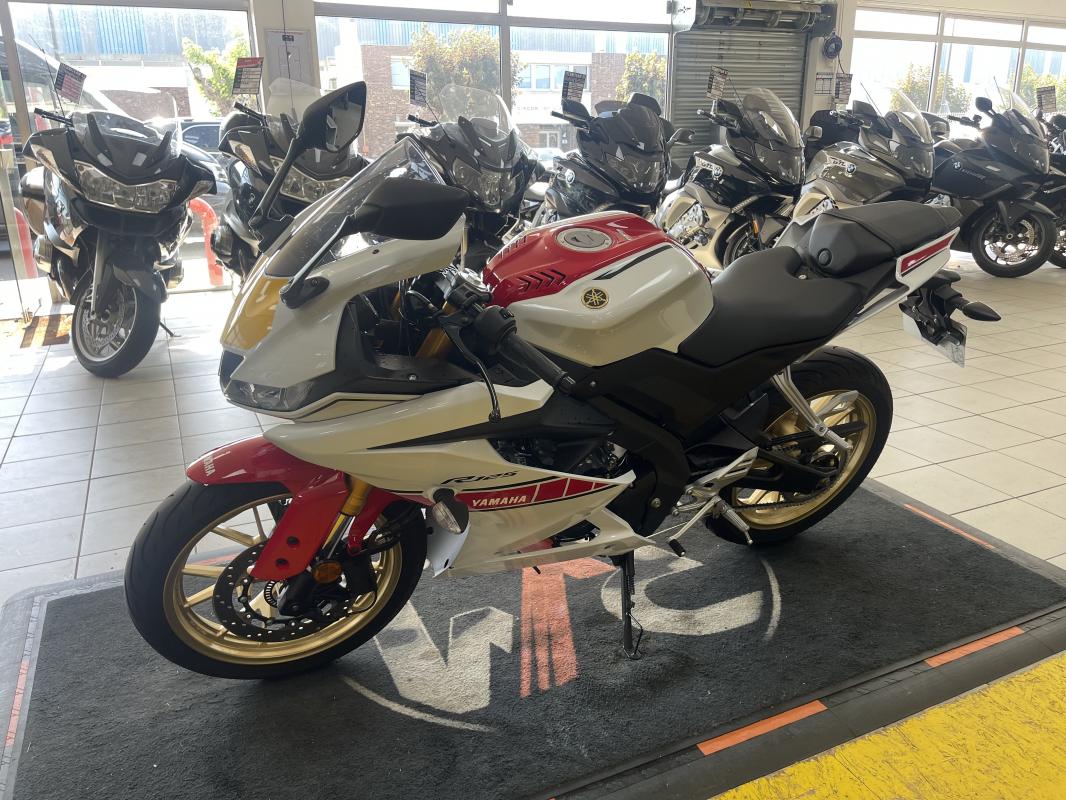 Yamaha YZF R125 REP.ECH.POSS 4 599