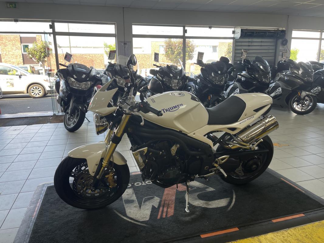 Triumph SPEED TRIPLE 1050 REP.ECH.POSS 5 499
