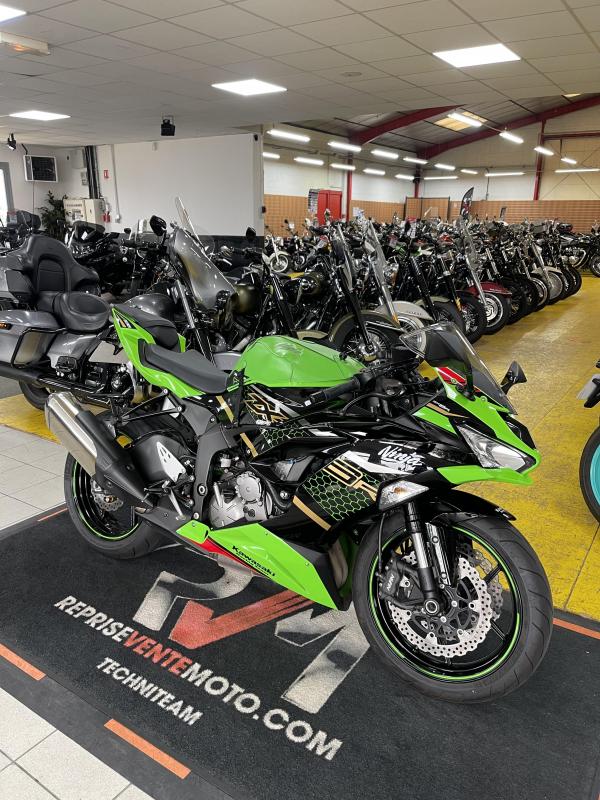 Kawasaki ZX6R REP.ECH.POSS 8 599