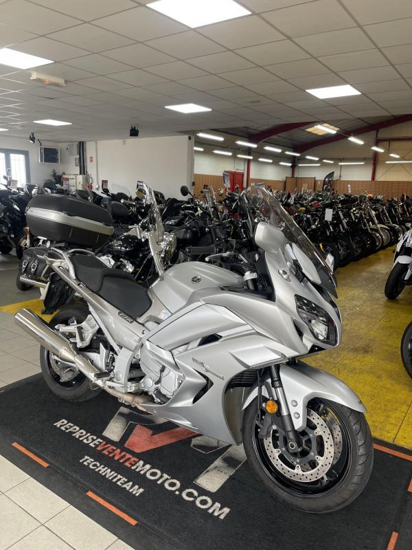Yamaha 1300 FJR AE REP.ECH.POSS 9 699