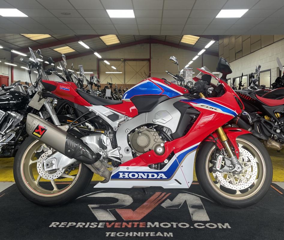 Honda CBR1000RR FIREBLADE SP2 1/29 REP.ECH.POSS 18999€