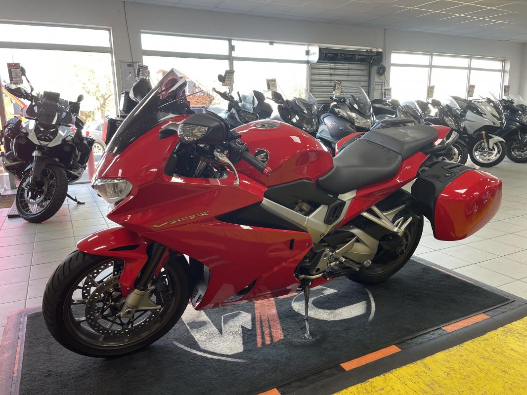 Honda 800 VFR REP.ECH.POSS 6 499