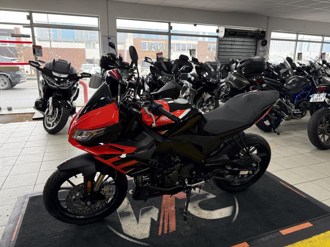 Aprilia TUONO 125 REP.ECH.POSS 3 999