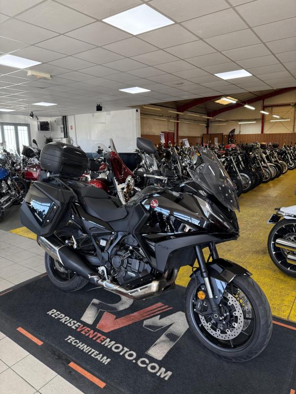 Honda NT 1100 DCT REP.ECH.POSS 9 999