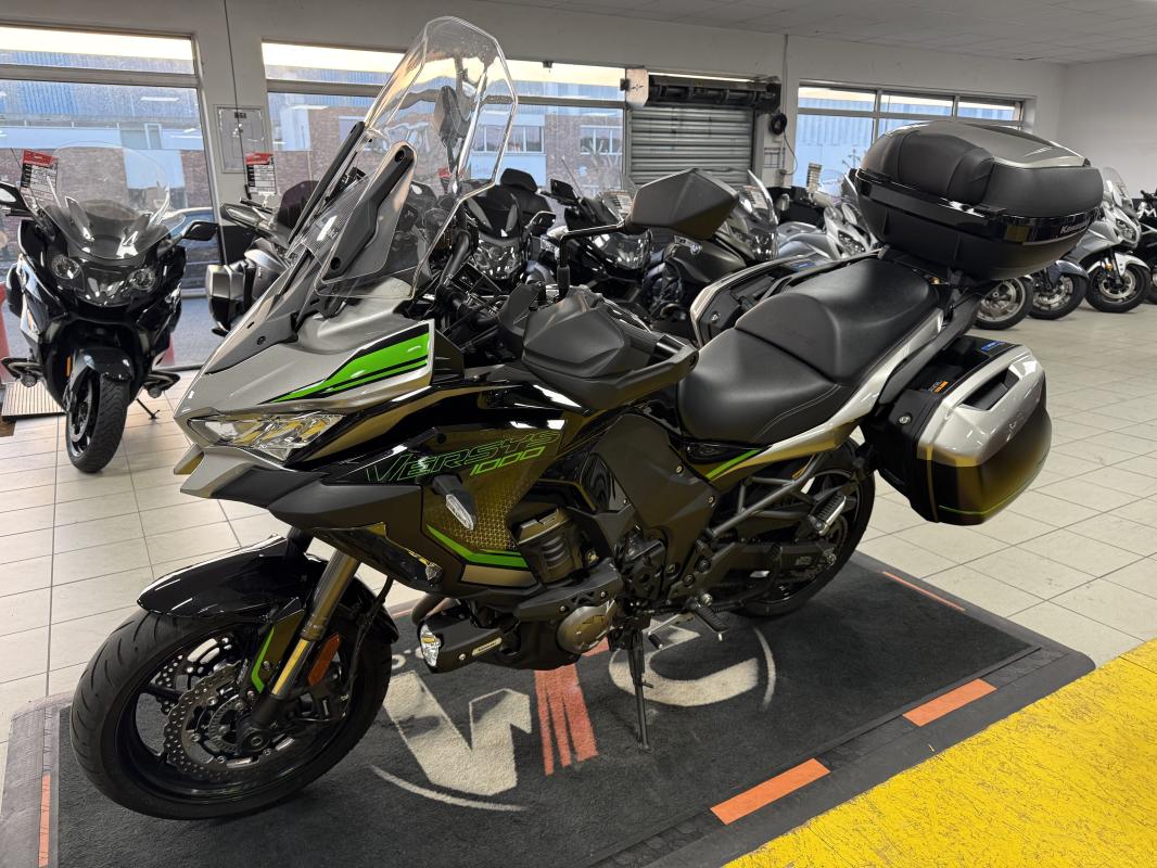 Kawasaki VERSYS 1000 SE GRAND TOURER REP.ECH.POSS 13 899