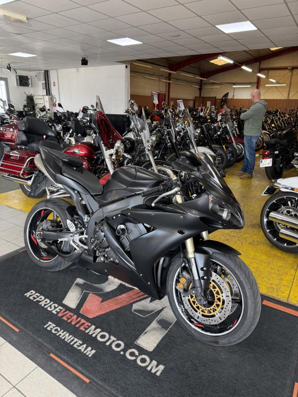Yamaha YZF R1 REP.ECH.POSS 5 499