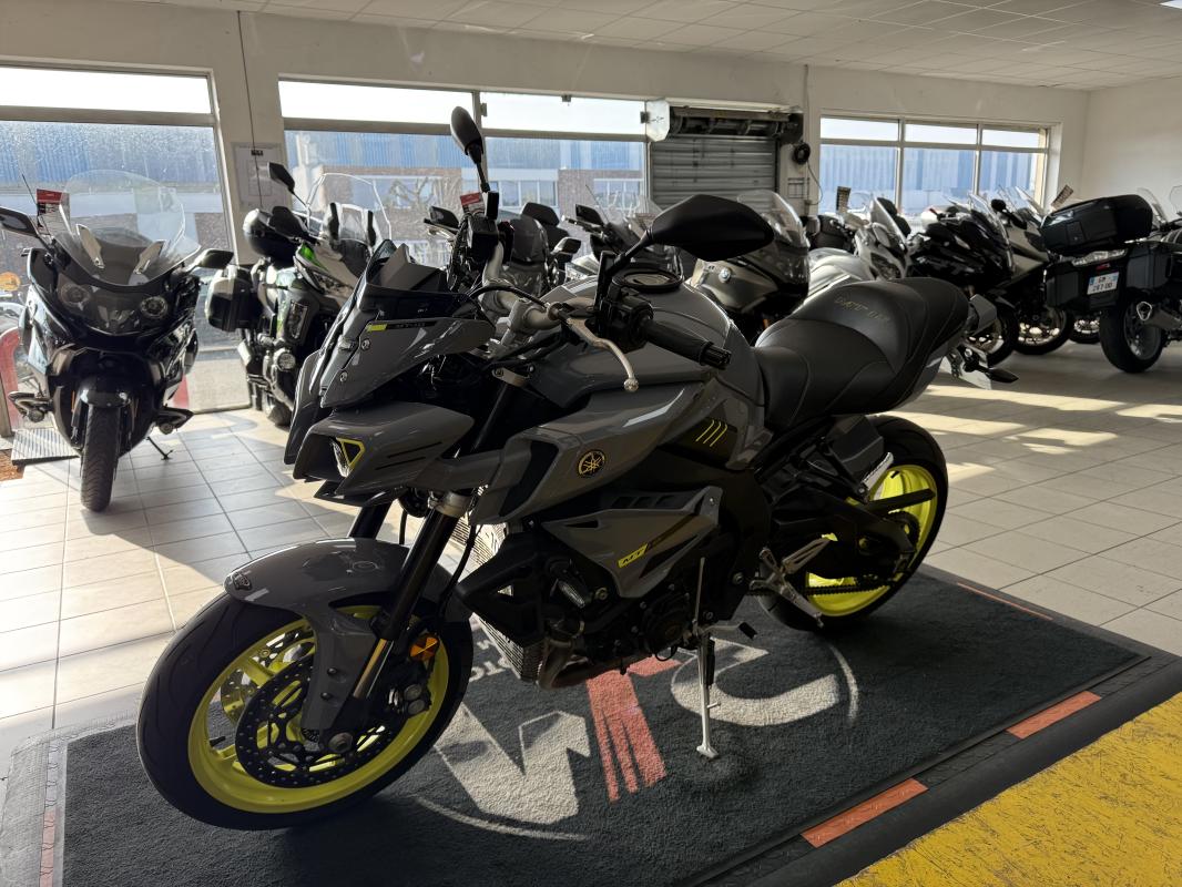 Yamaha MT10 REP.ECH.POSS 8 999