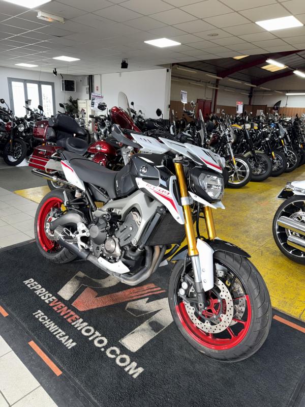 Yamaha MT09 STREET RALLY REP.ECH.POSS 5 999