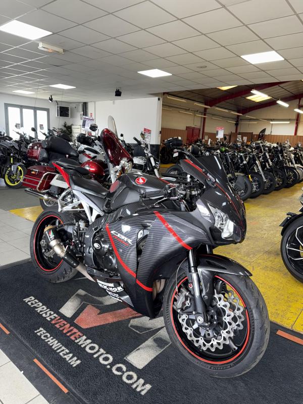 Honda CBR 1000 RR REP.ECH.POSS 7 999