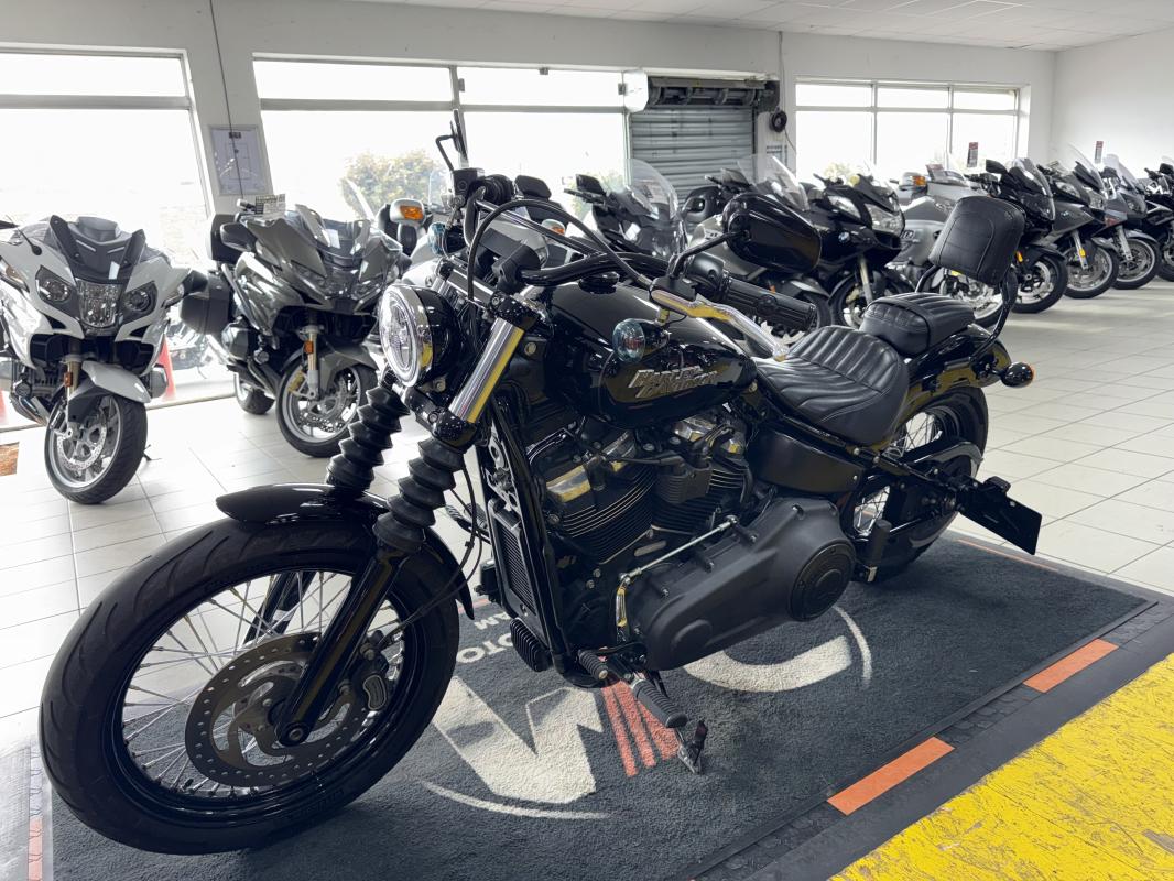 Harley Davidson STREET BOB 1745 REP.ECH.POSS 10 499