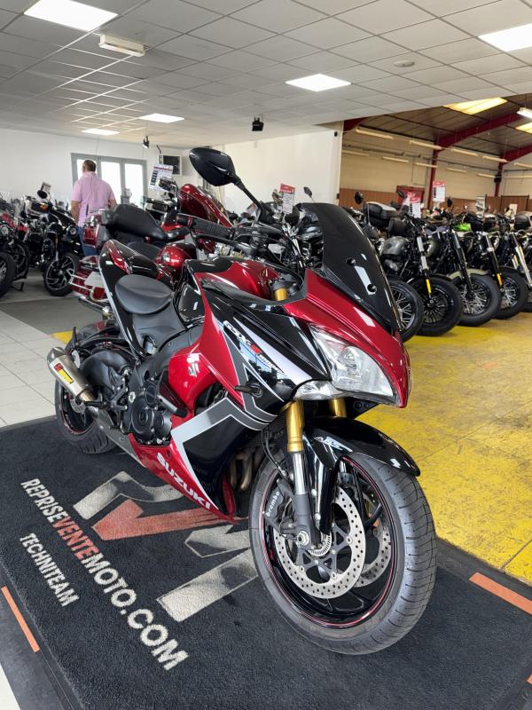 Suzuki GSX 1000 F REP.ECH.POSS 7 999
