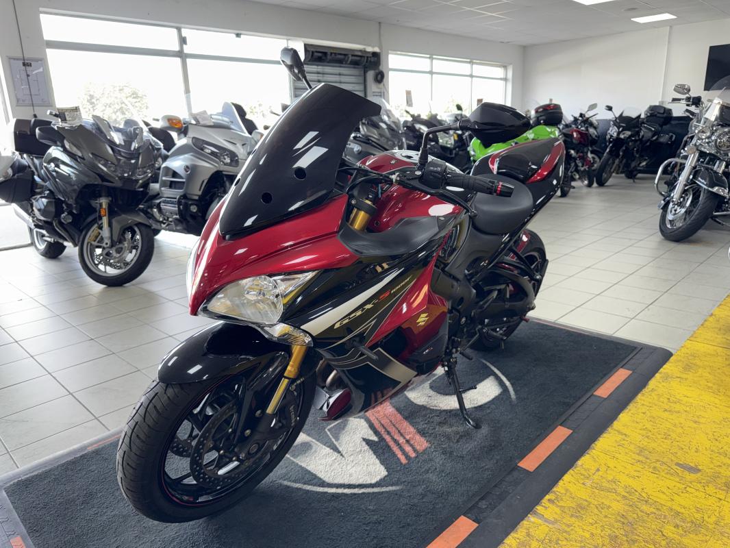 Suzuki GSX 1000 F REP.ECH.POSS 7 999