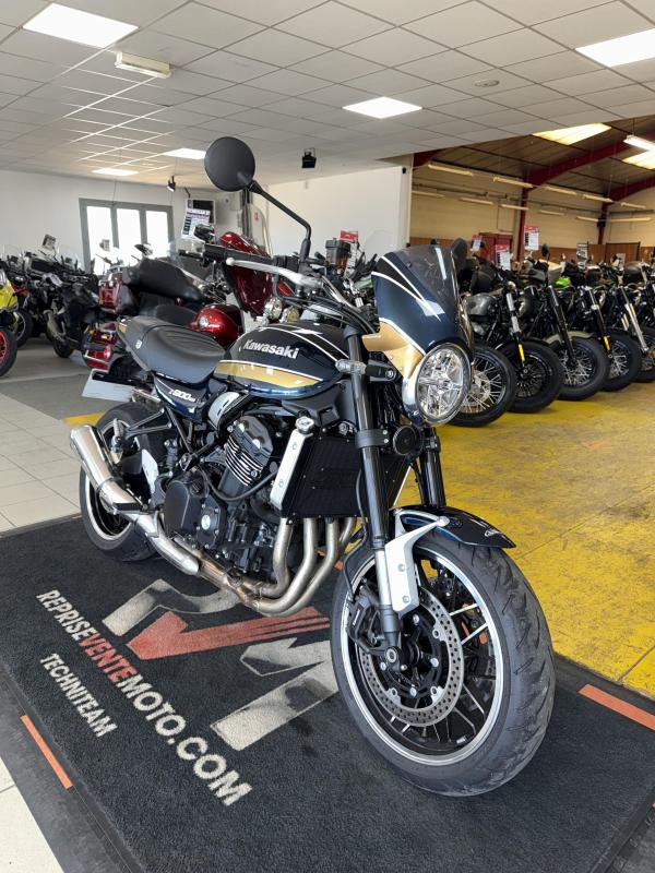 Kawasaki Z 900 RS REP.ECH.POSS 8 599