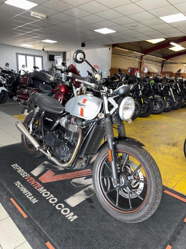 Triumph STREET TWIN REP.ECH.POSS 4 999