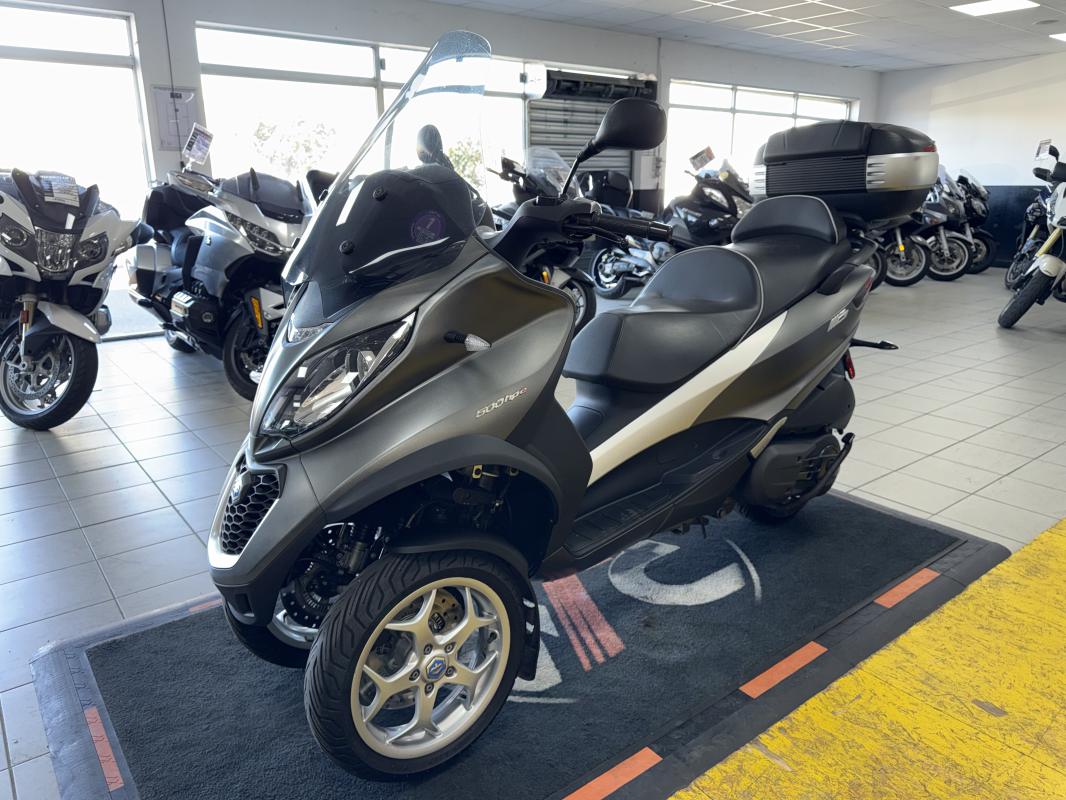Piaggio MP3 500 HPE REP.ECH.POSS 4 499