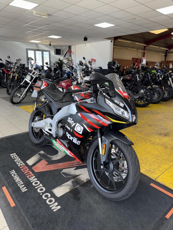 Aprilia RS GP 125 REP.ECH.POSS 2 999