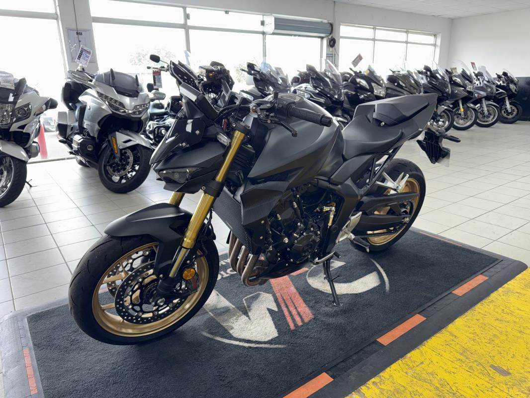 Honda HORNET 1000 SP REP.ECH.POSS 9 999