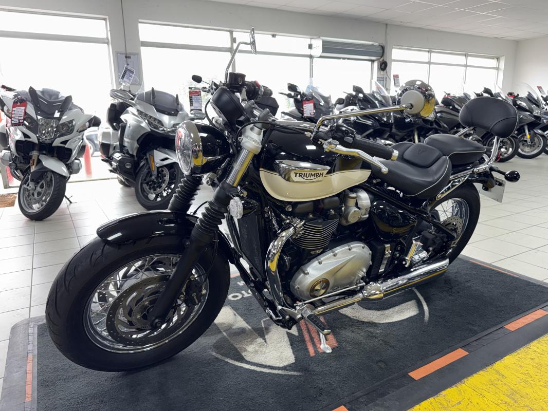 Triumph SPEEDMASTER 1200 REP.ECH.POSS 9 999