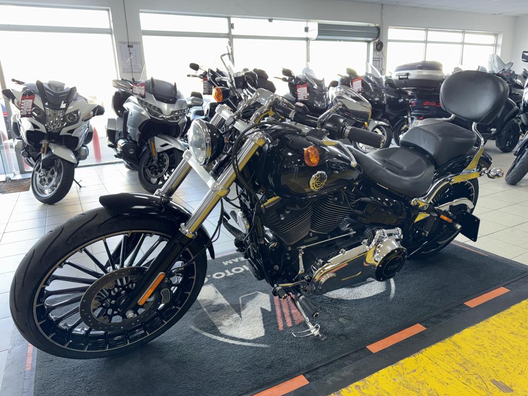 Harley Davidson BREAKOUT REP.ECH.POSS 14 999