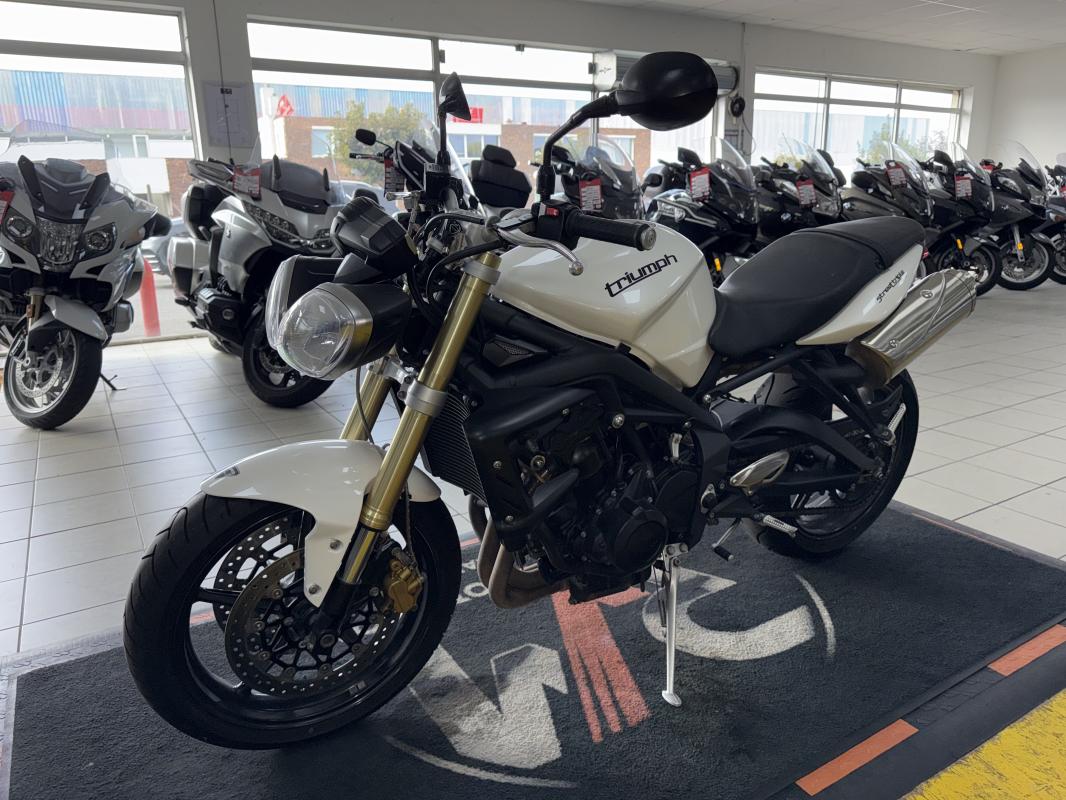 Triumph STREET TRIPLE 675 REP.ECH.POSS 4 299
